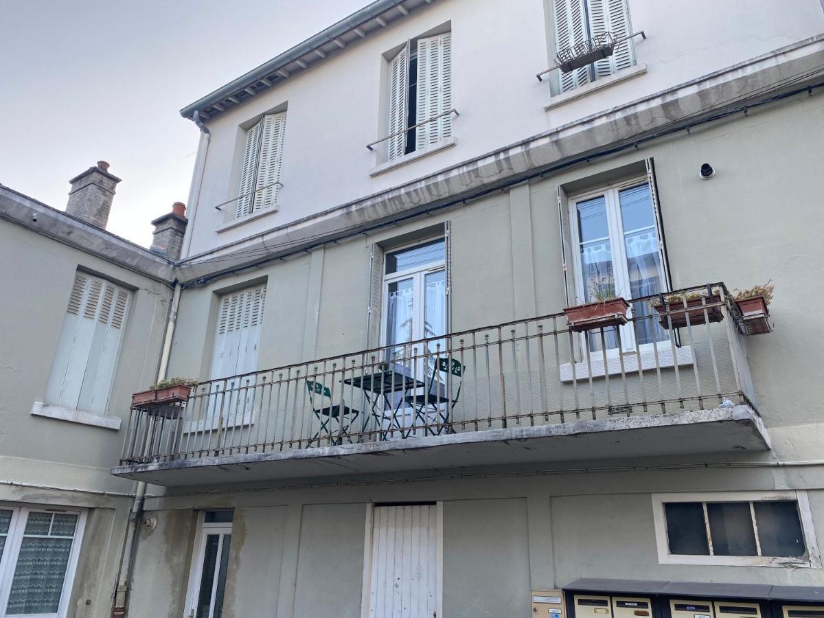 Appartement Luxueux Renove Avec Balcon & Garage Troyes Exteriör bild